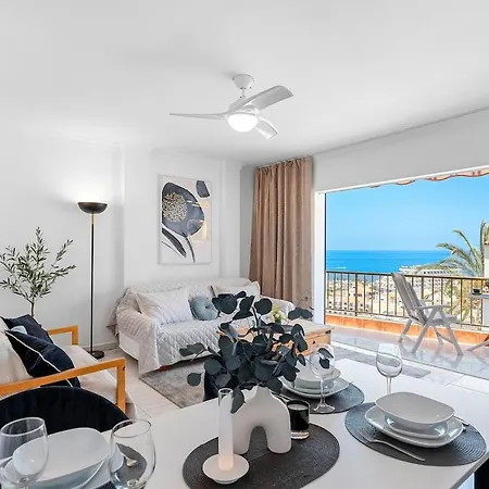 Apartmán Spacious 3br With Big Terrace Puerto de Santiago (Tenerife)