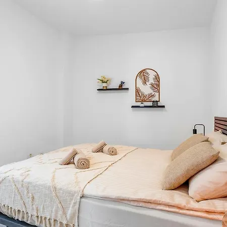 Spacious 3br With Big Terrace * Puerto de Santiago (Tenerife)