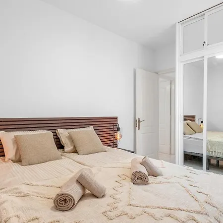 Spacious 3br With Big Terrace Apartamento